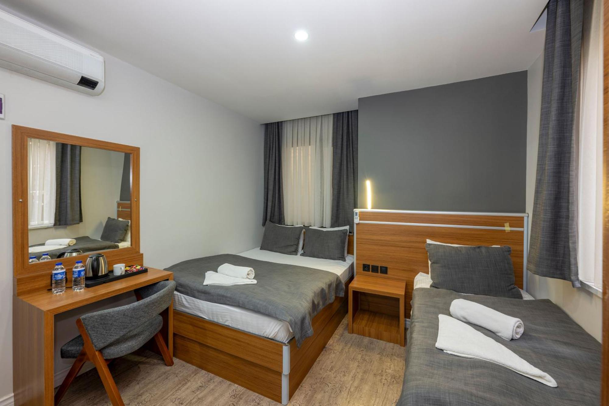 Mayza Otel Istanbul Rom bilde