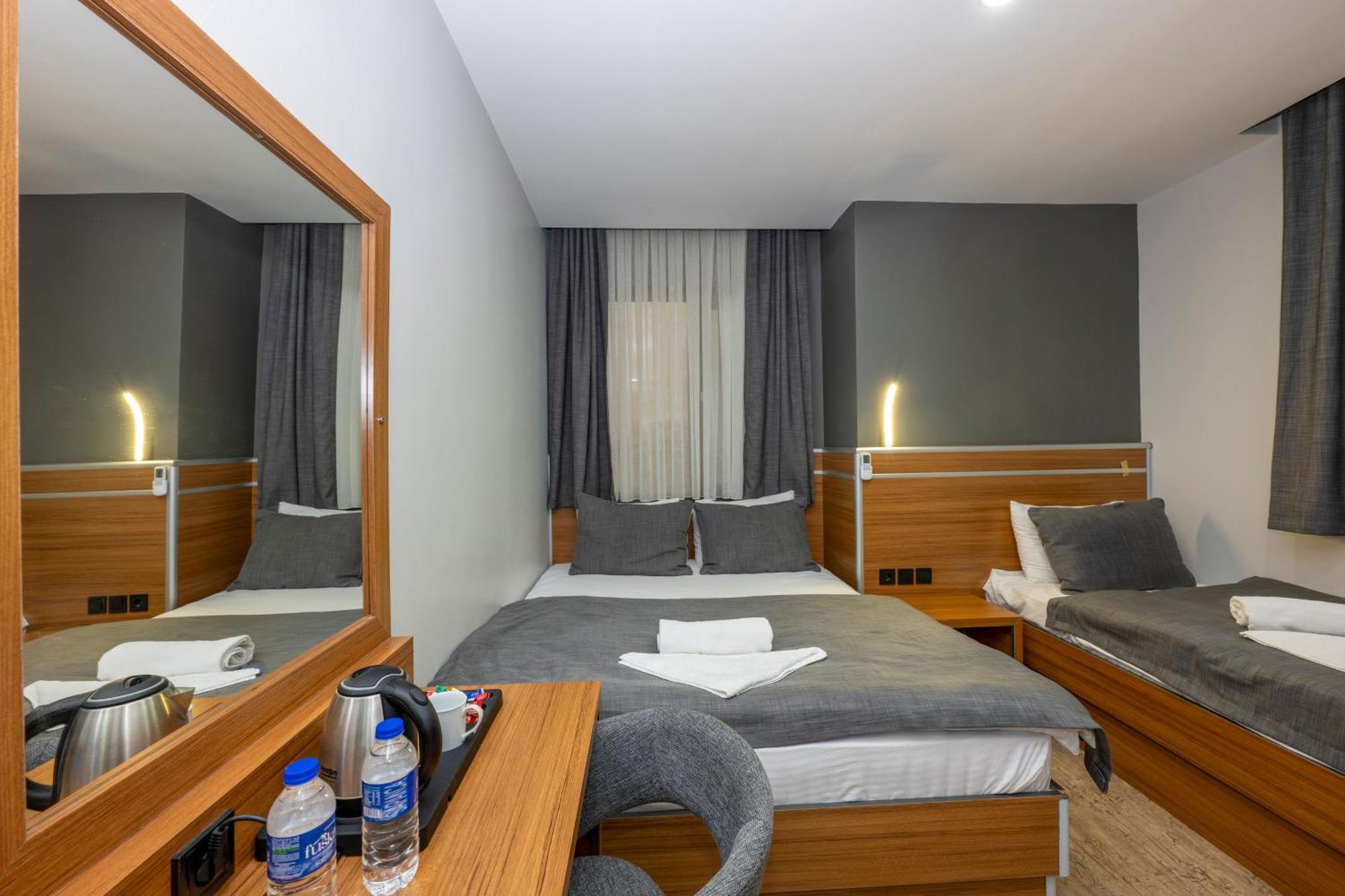 Mayza Otel Istanbul Rom bilde